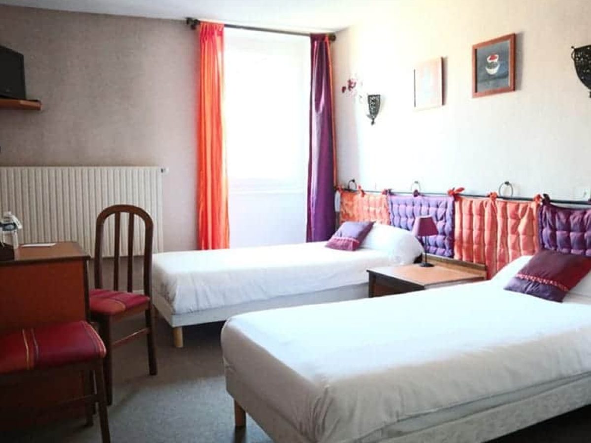 hotel-restaurant-a-vendre-fonds-de-commerce-9-chambres-dans-la-saone-et-loire-7