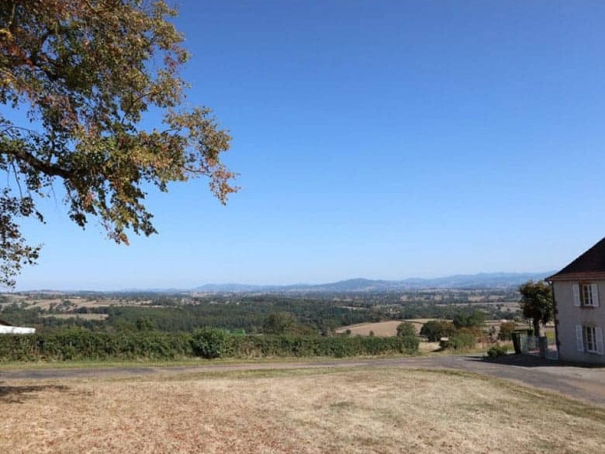 hotel-restaurant-a-vendre-fonds-de-commerce-9-chambres-dans-la-saone-et-loire-3
