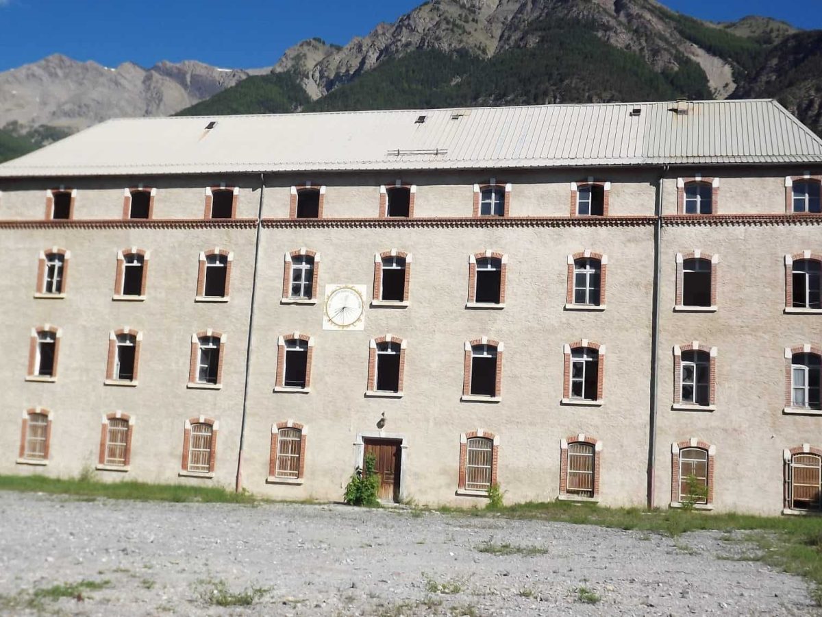 A vendre Opportunité touristique Quartier Breissand sur Jausiers