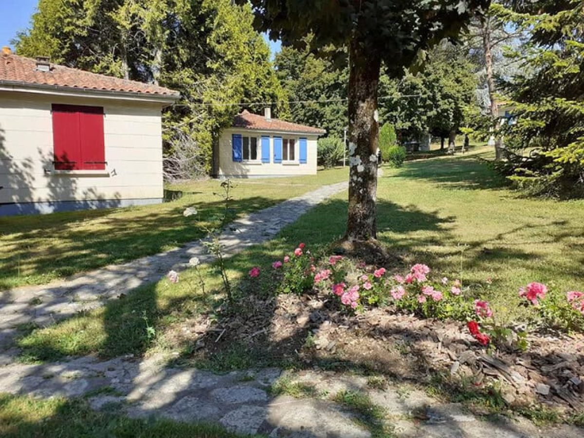 Réhabilitation d'un Village Vacances en Résidence de Tourisme à Gardes-le-Pontaroux - Charente (16)