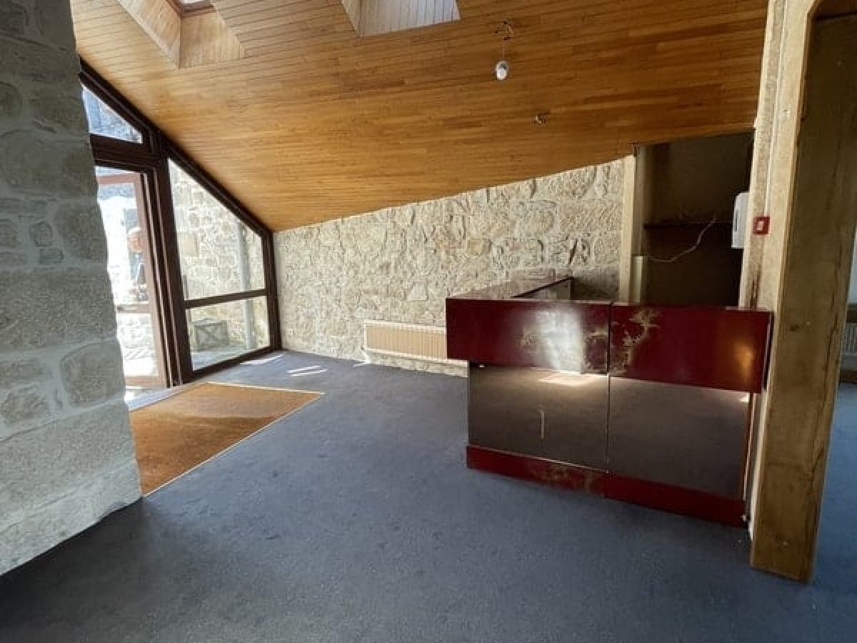 Location Gérance – Hôtel Restaurant 2 étoiles de 9 chambres à Gimel-les-Cascades - Corrèze (19)