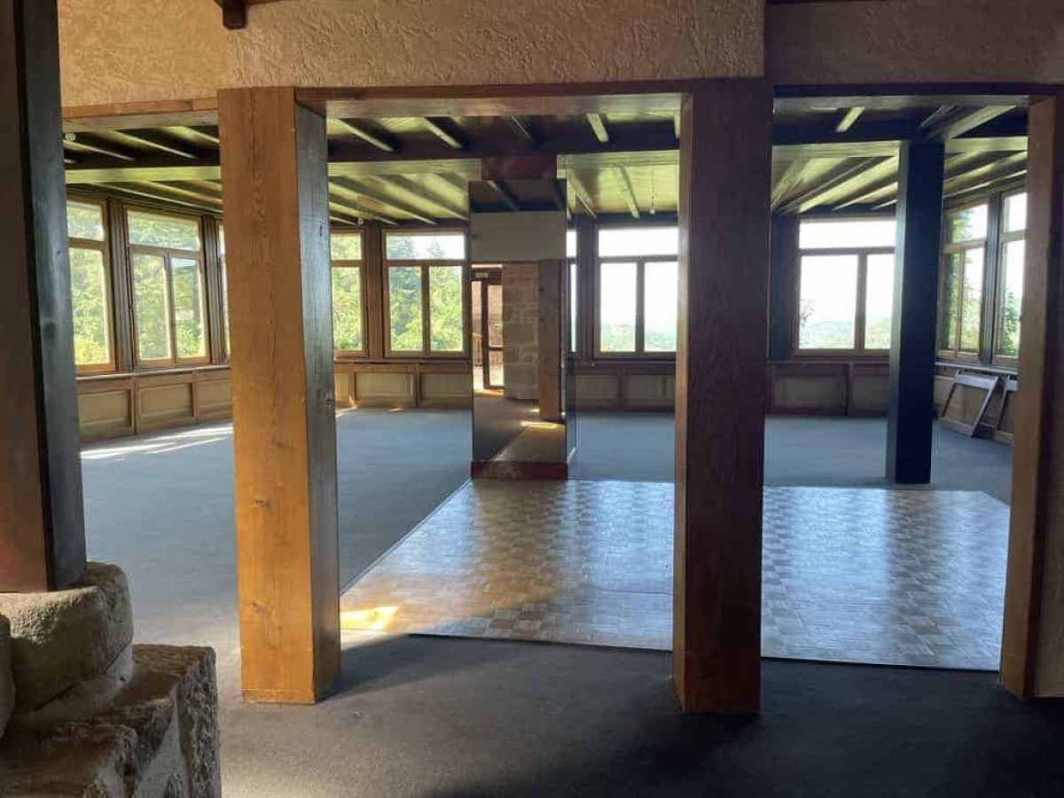 Location Gérance – Hôtel Restaurant 2 étoiles de 9 chambres à Gimel-les-Cascades - Corrèze (19)