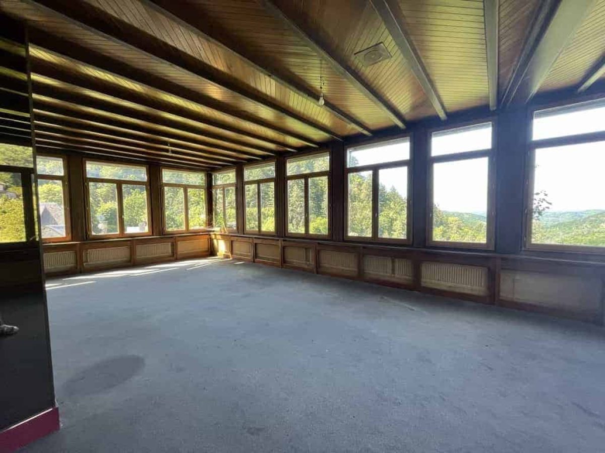 Location Gérance – Hôtel Restaurant 2 étoiles de 9 chambres à Gimel-les-Cascades - Corrèze (19)