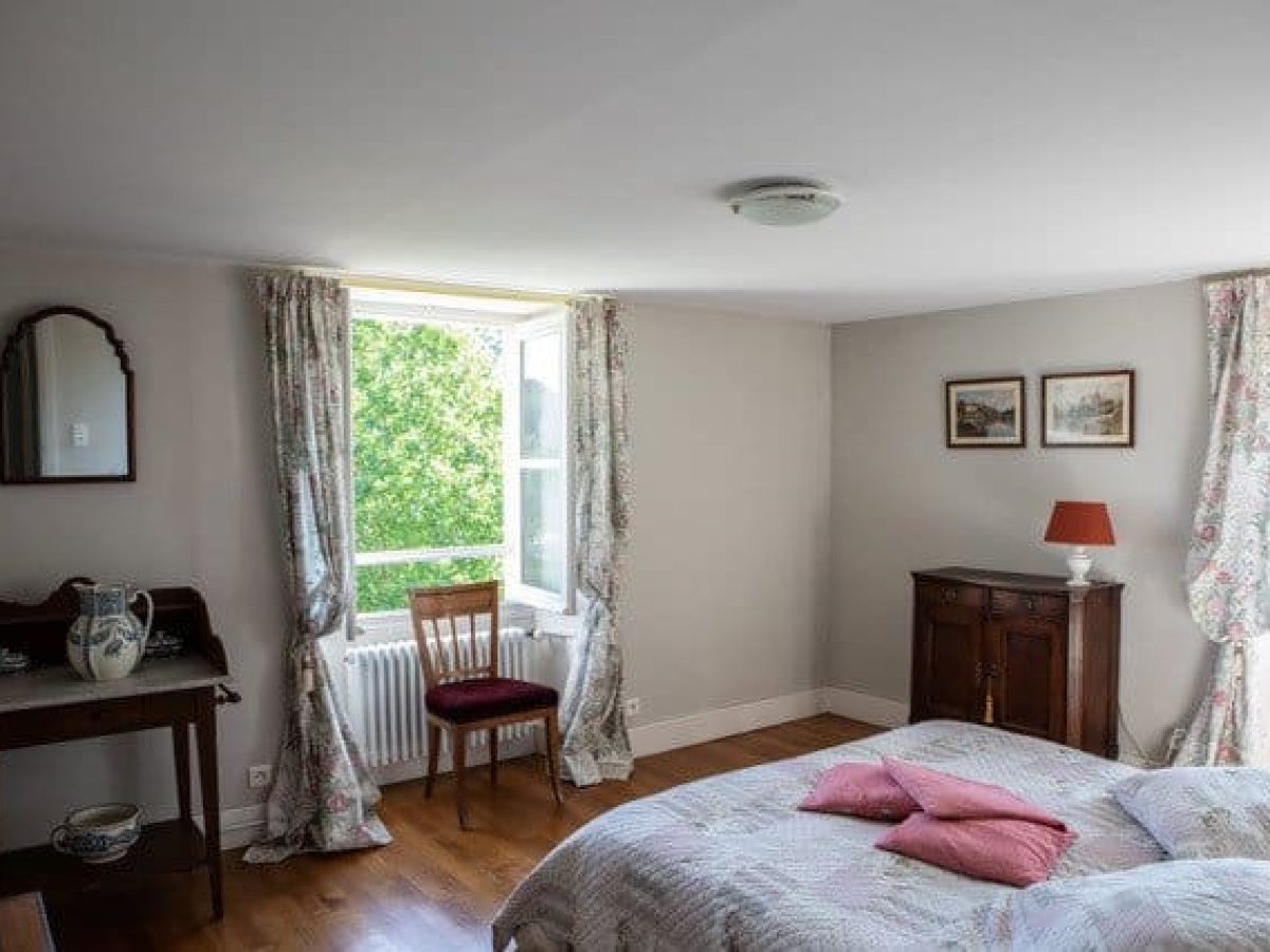 À vendre – Château de 17 pièces à Châteauvillain – Haute-Marne (52)