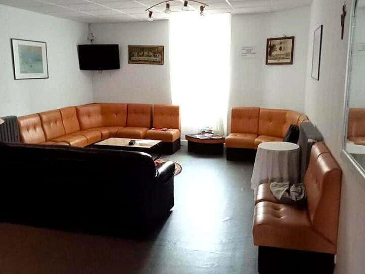 À vendre – Hôtel Restaurant 1 étoiles de 23 chambres à Lourdes – Hautes-Pyrénées (65)