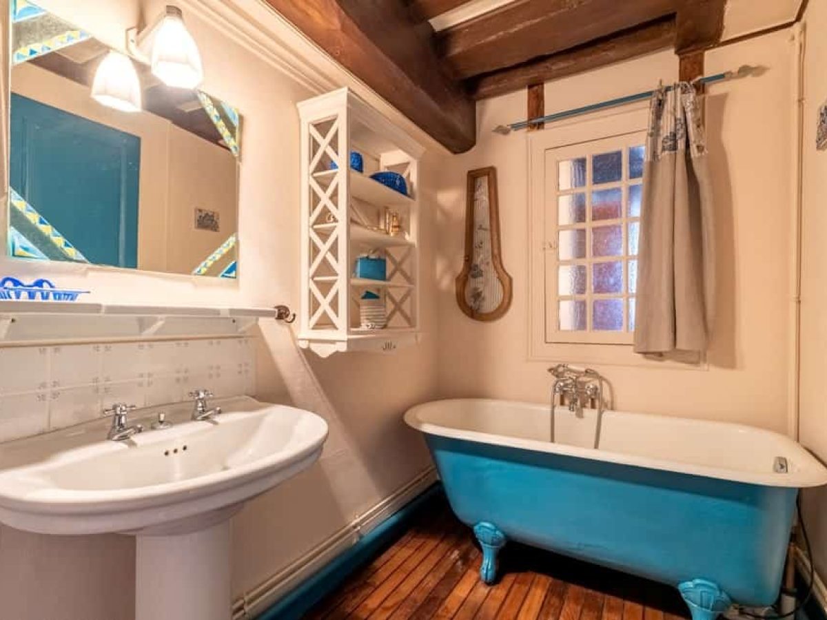 À vendre – Maison Normande du XVIe siècle de 8 chambres à Acquigny – Eure (27)