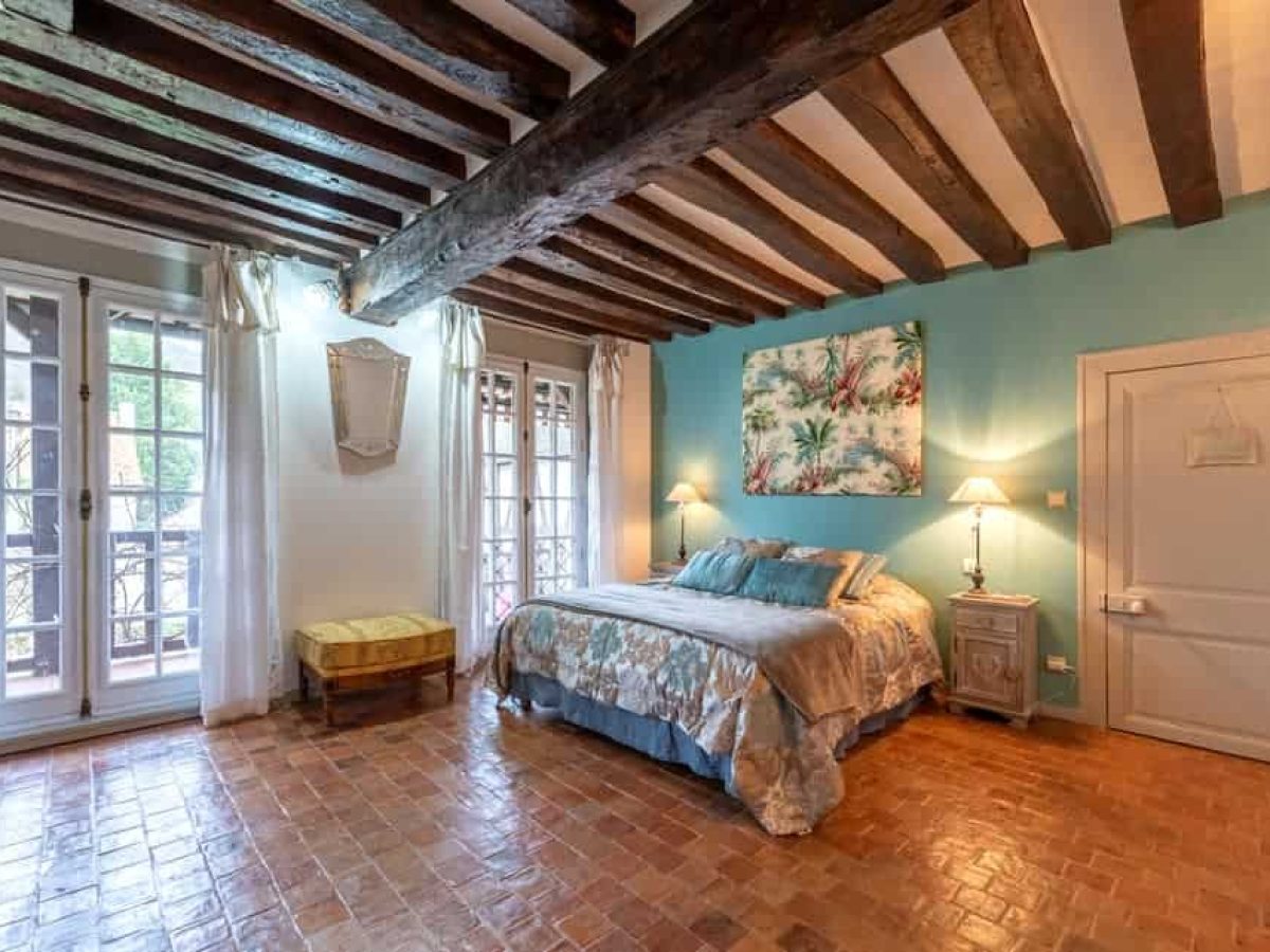 À vendre – Maison Normande du XVIe siècle de 8 chambres à Acquigny – Eure (27)