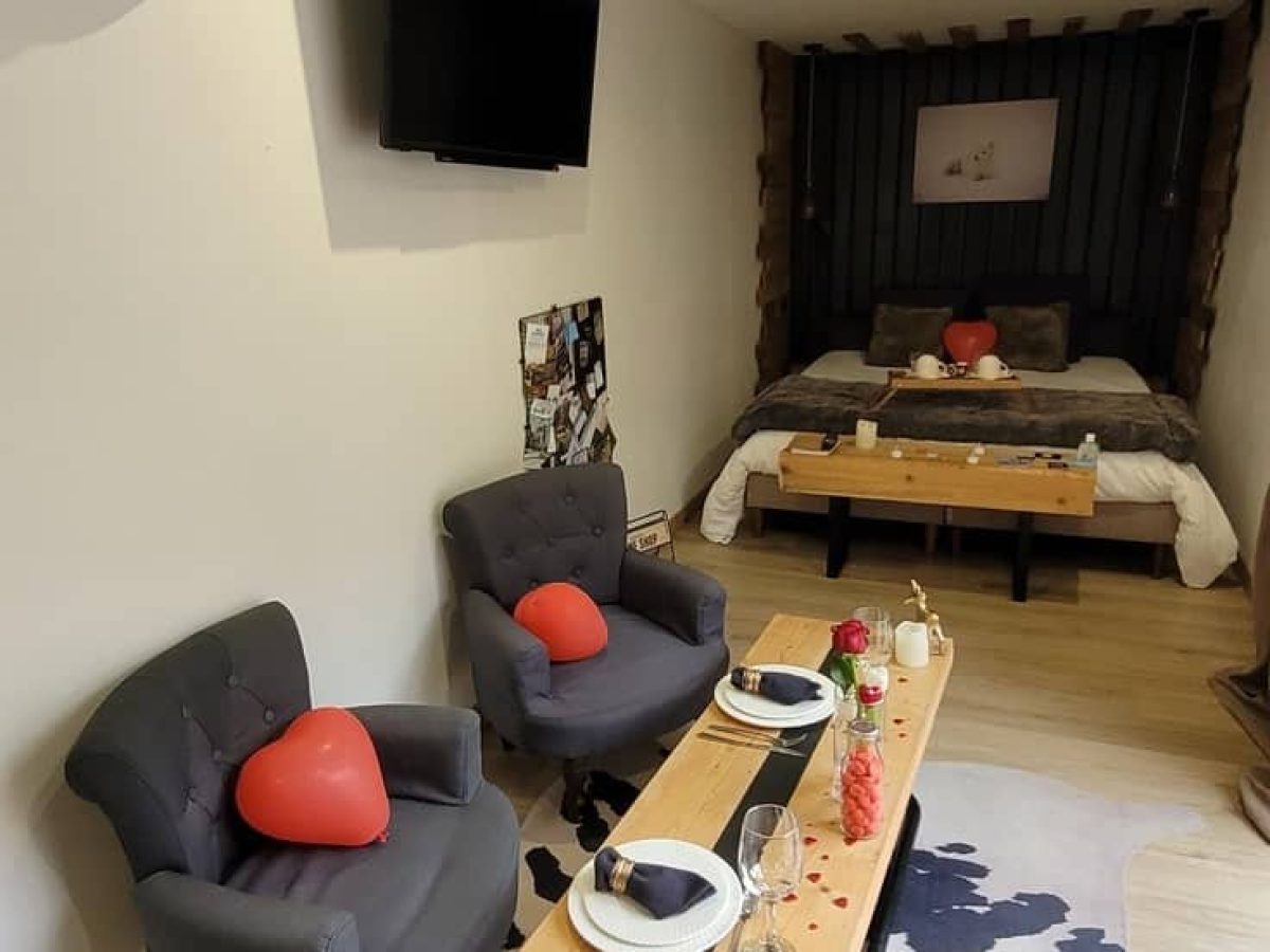 À Vendre – Gîtes Insolites de 52 m² à Domart-en-Ponthieu - Somme (80)