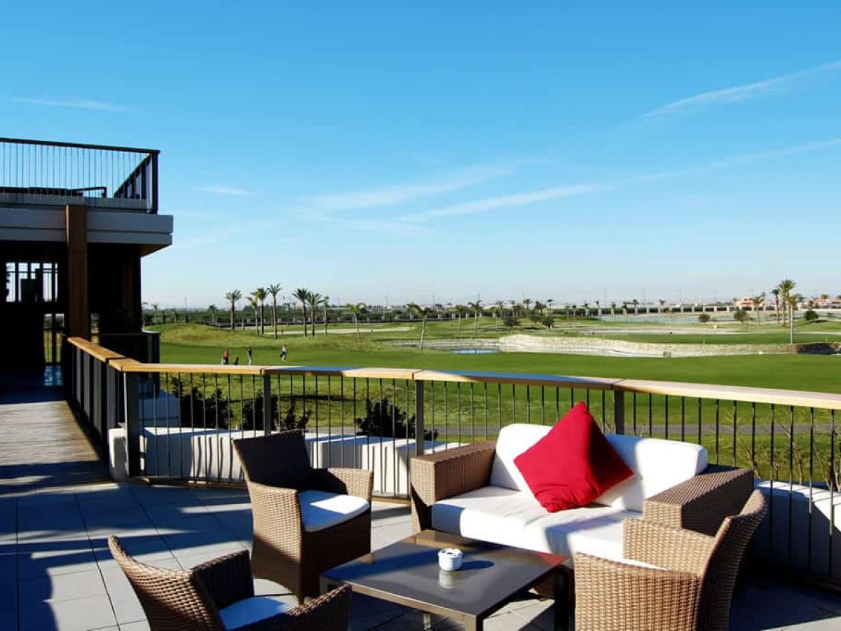 À Vendre – Terrain de 16 206 m² à usage Hôtelier à San Javier – Région de Murcie - Espagne