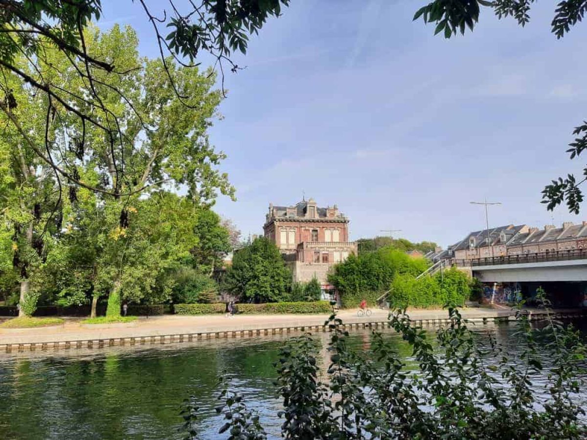 À vendre – Ensemble immobilier de 470 m² pour hébergements touristiques à Amiens – Somme (80)