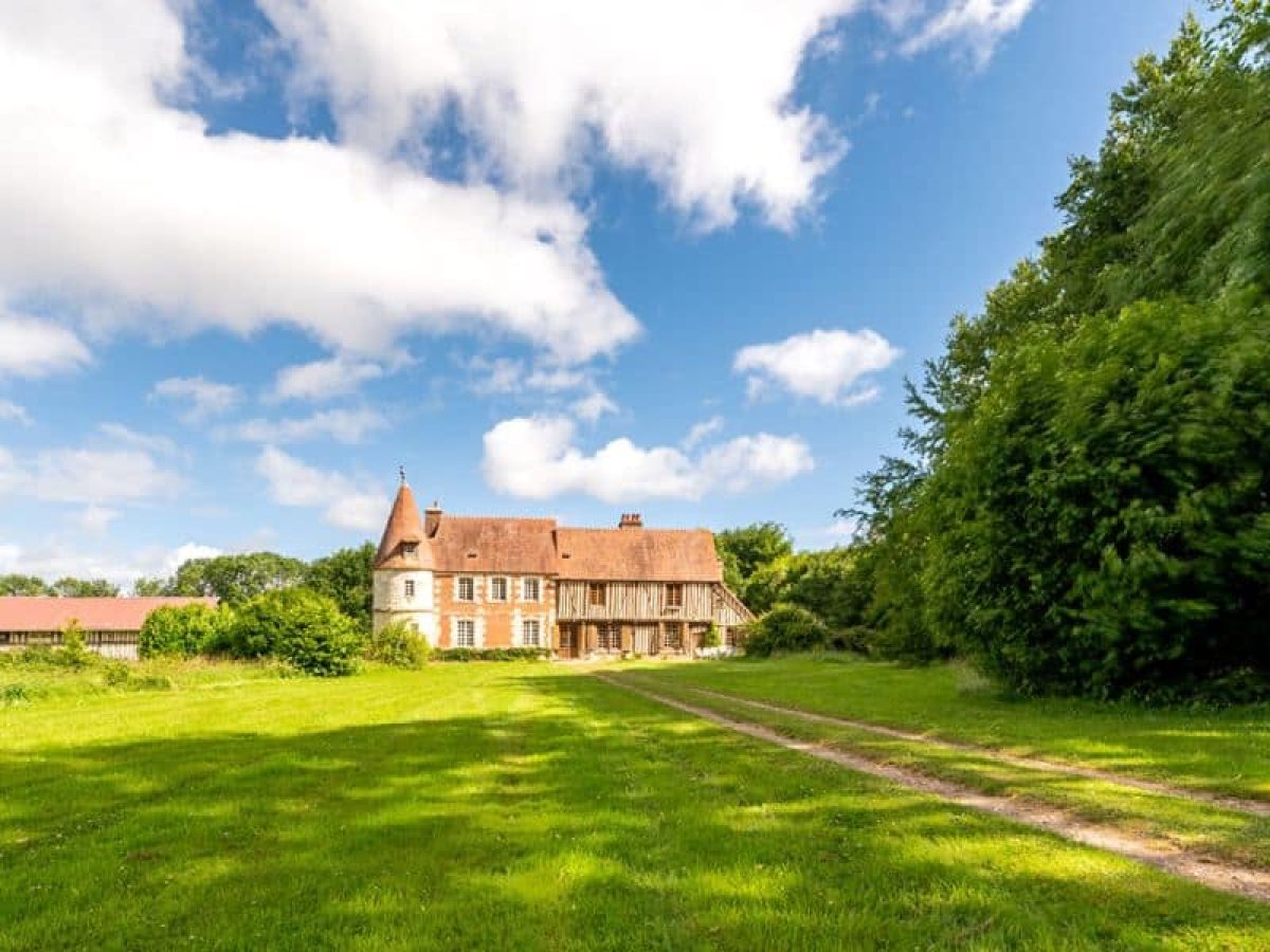À vendre – Ancien manoir du XIe siècle à Flancourt – Eure (27)