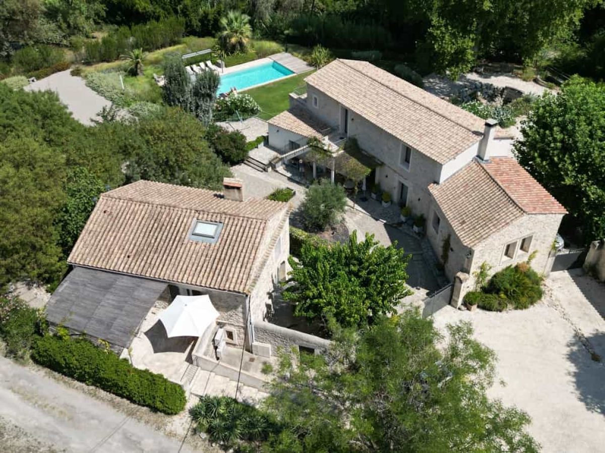 À vendre – Ancien moulin rénové en 3 gîte à Buzignargues – Hérault (34)