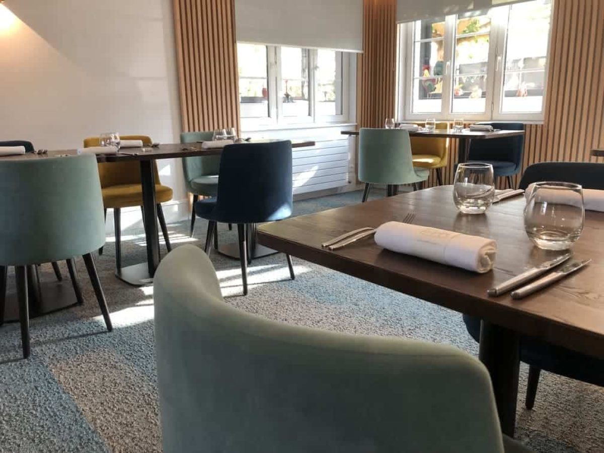 À vendre – Hôtel-Restaurant de 11 chambres et 85 couverts à Acquigny – Eure (27)