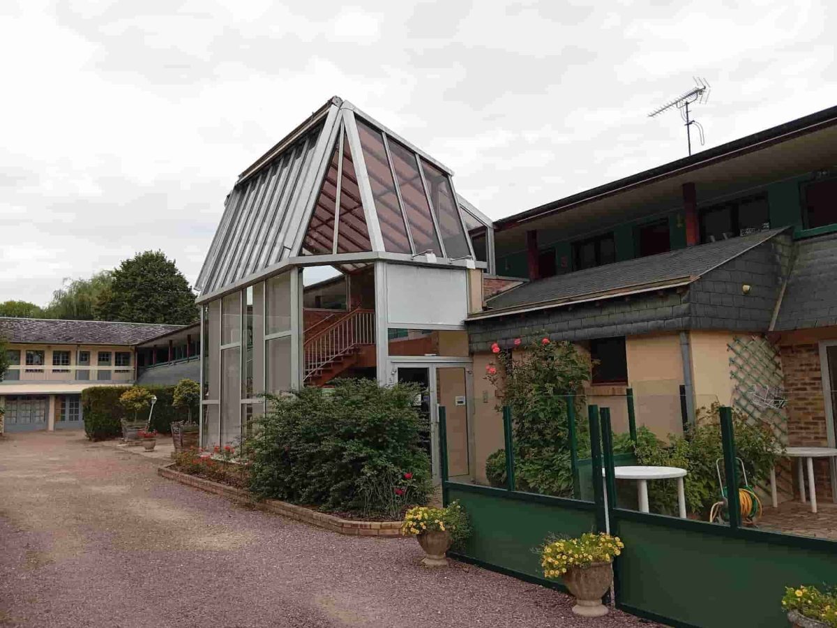 À vendre – Hôtel-Restaurant de 16 chambres à Cailly-sur-Eure – Eure (27)