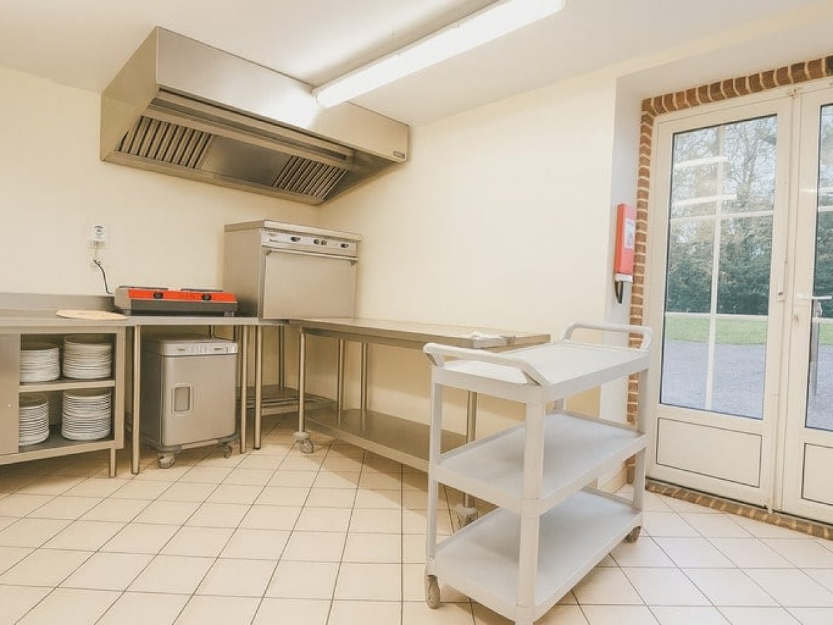 À vendre – Château normand du XVIIᵉ siècle de 27 pièces à Saint-Antonin-de-Sommaire – Eure (27)