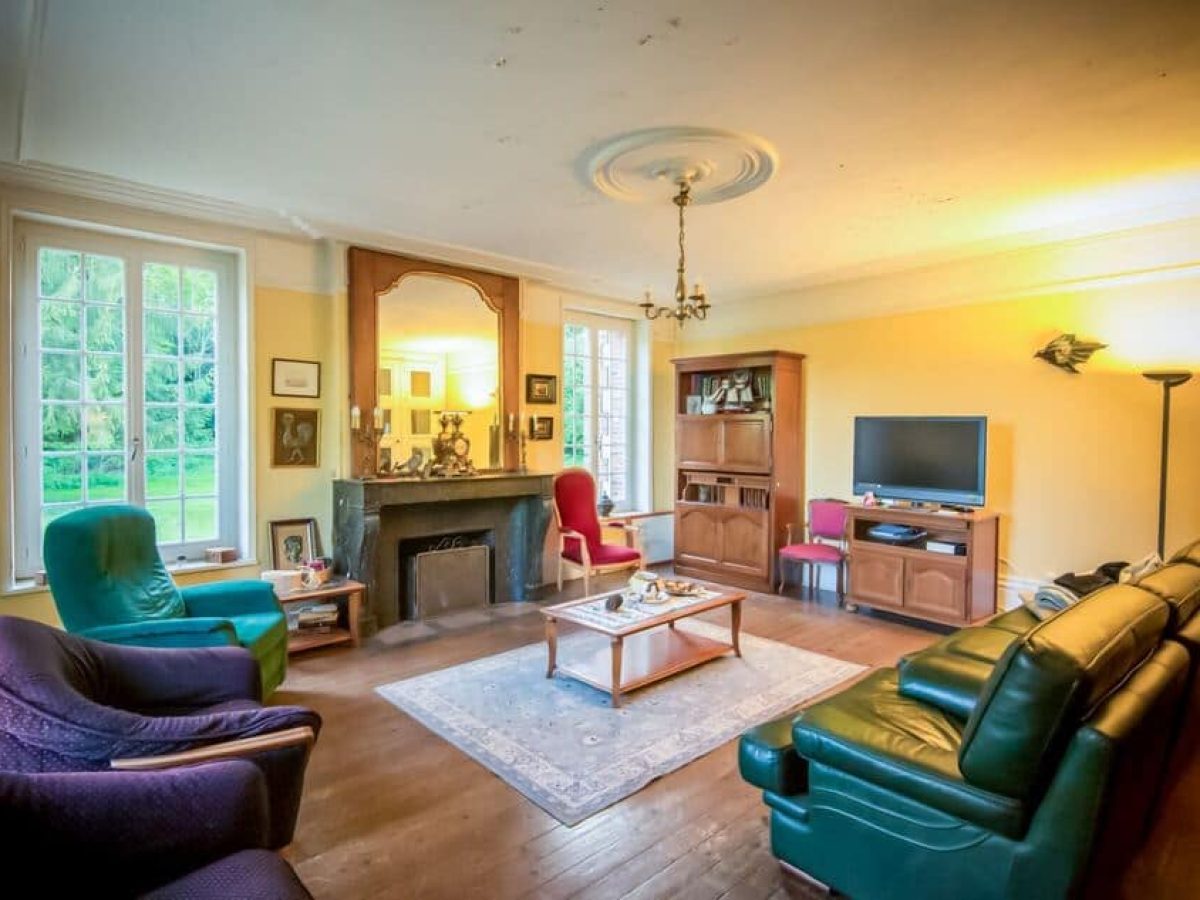 À vendre – Château normand du XVIIᵉ siècle de 27 pièces à Saint-Antonin-de-Sommaire – Eure (27)