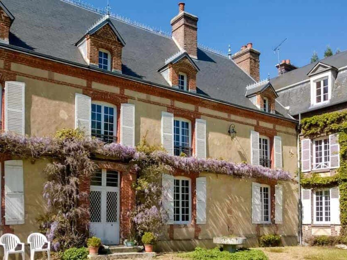À vendre – Château normand du XVIIᵉ siècle de 27 pièces à Saint-Antonin-de-Sommaire – Eure (27)
