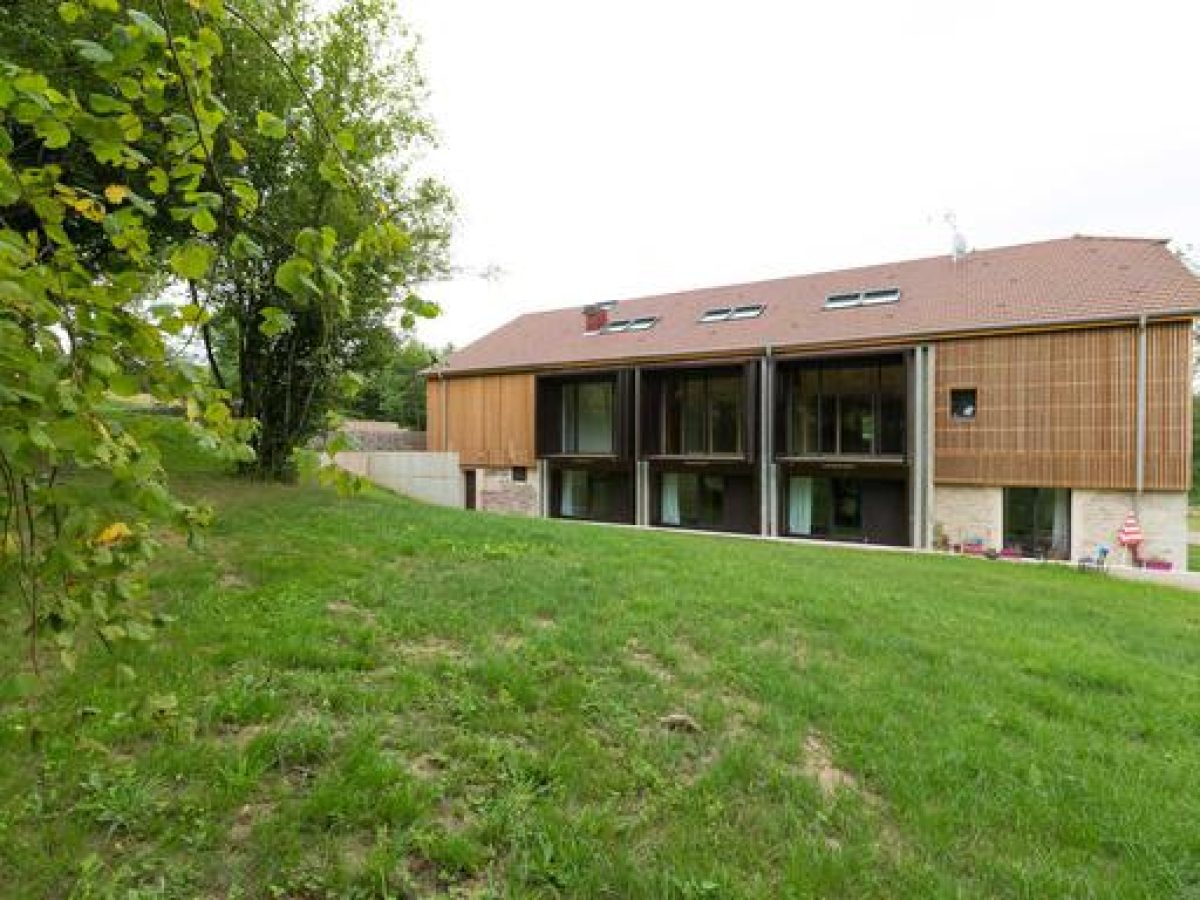 À vendre - Ferme du XIXe siècle réhabilitée à reconvertir en hébergement touristique - Les Voivres, Vosges (88)