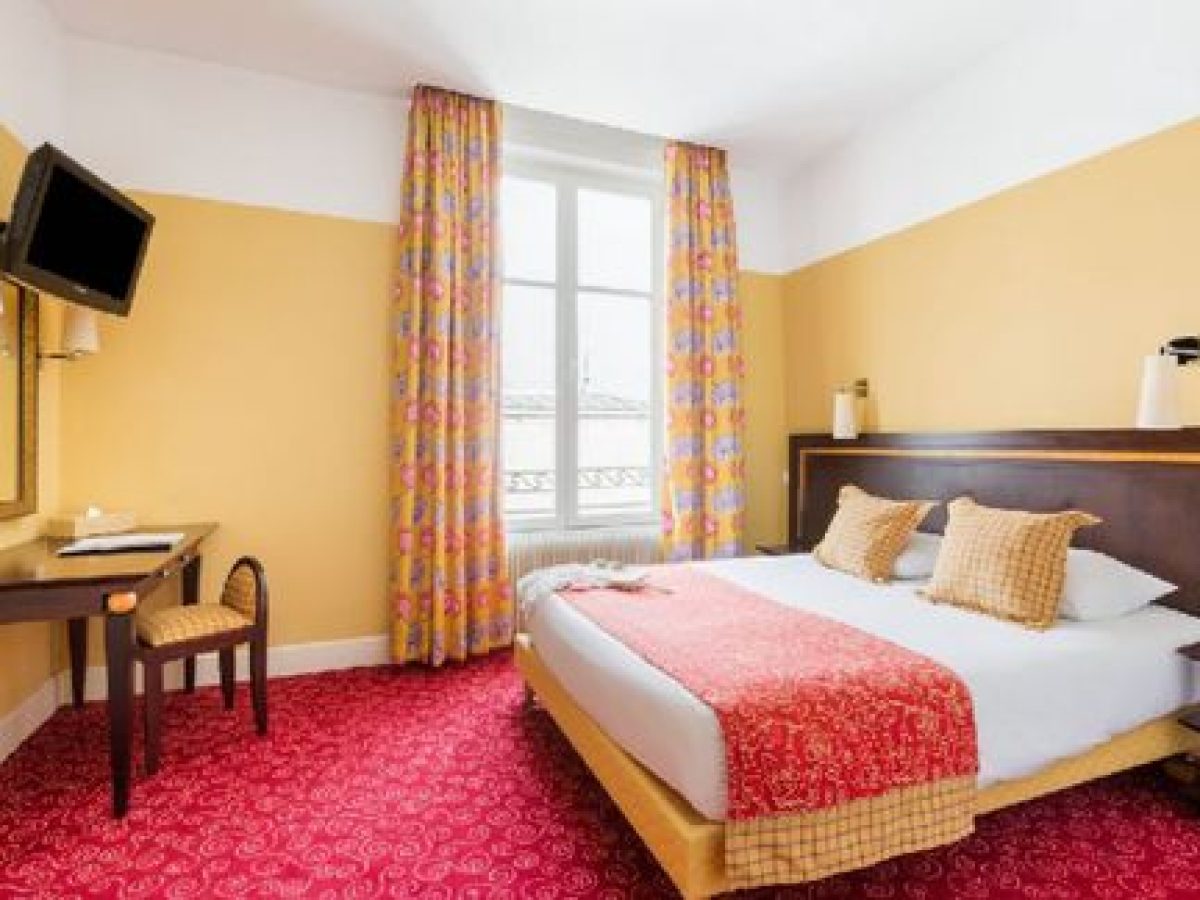 À vendre - Hôtel de 160 chambres en bordure du Parc Thermal de Vittel - Vosges (88)