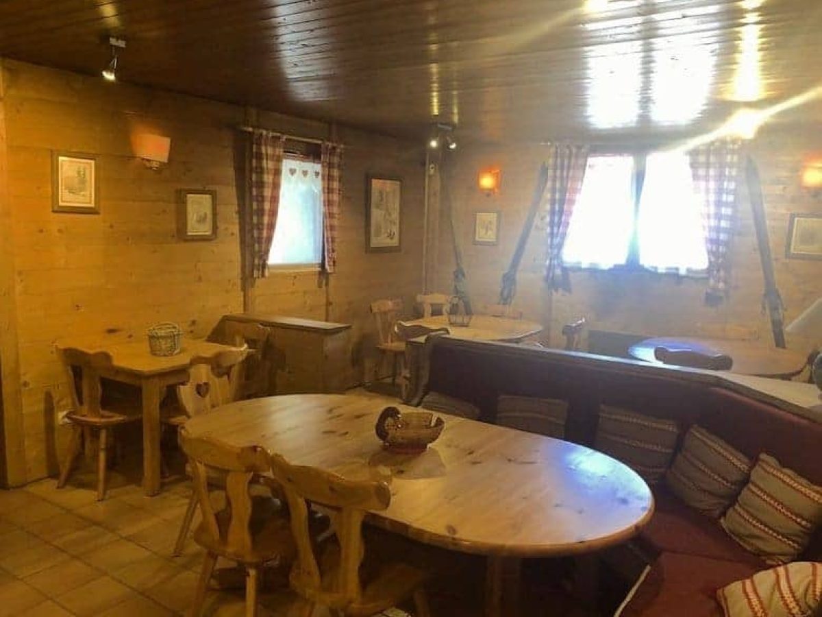a-vendre-chalet-residence-de-tourisme-3-de-15-appartements-50-couverts-a-bonneval-sur-arc-en-savoie-15