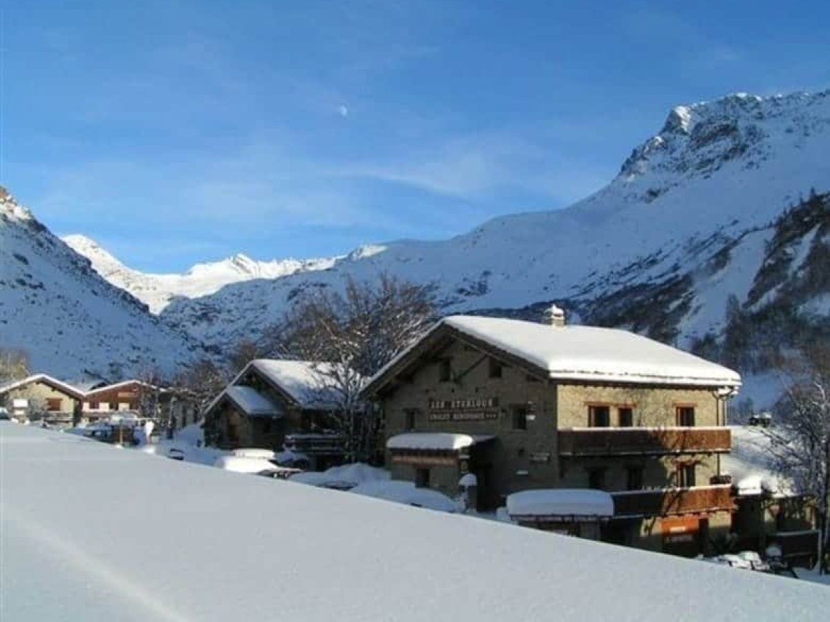 https://tourism-hub.org/uploads/images/optimized-2eql_5fad66e17bc6a.jpg