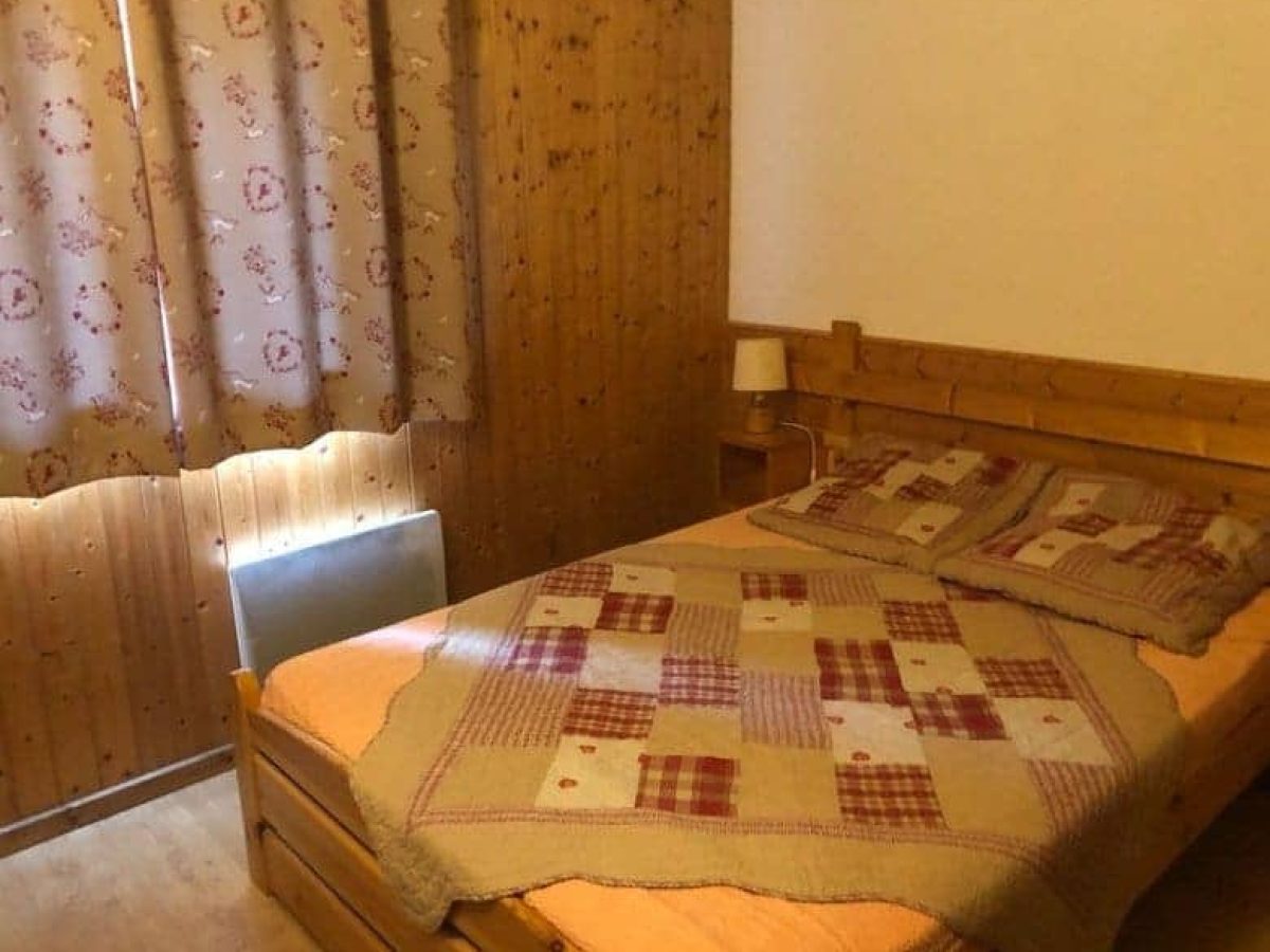 a-vendre-chalet-residence-de-tourisme-3-de-15-appartements-50-couverts-a-bonneval-sur-arc-en-savoie-9