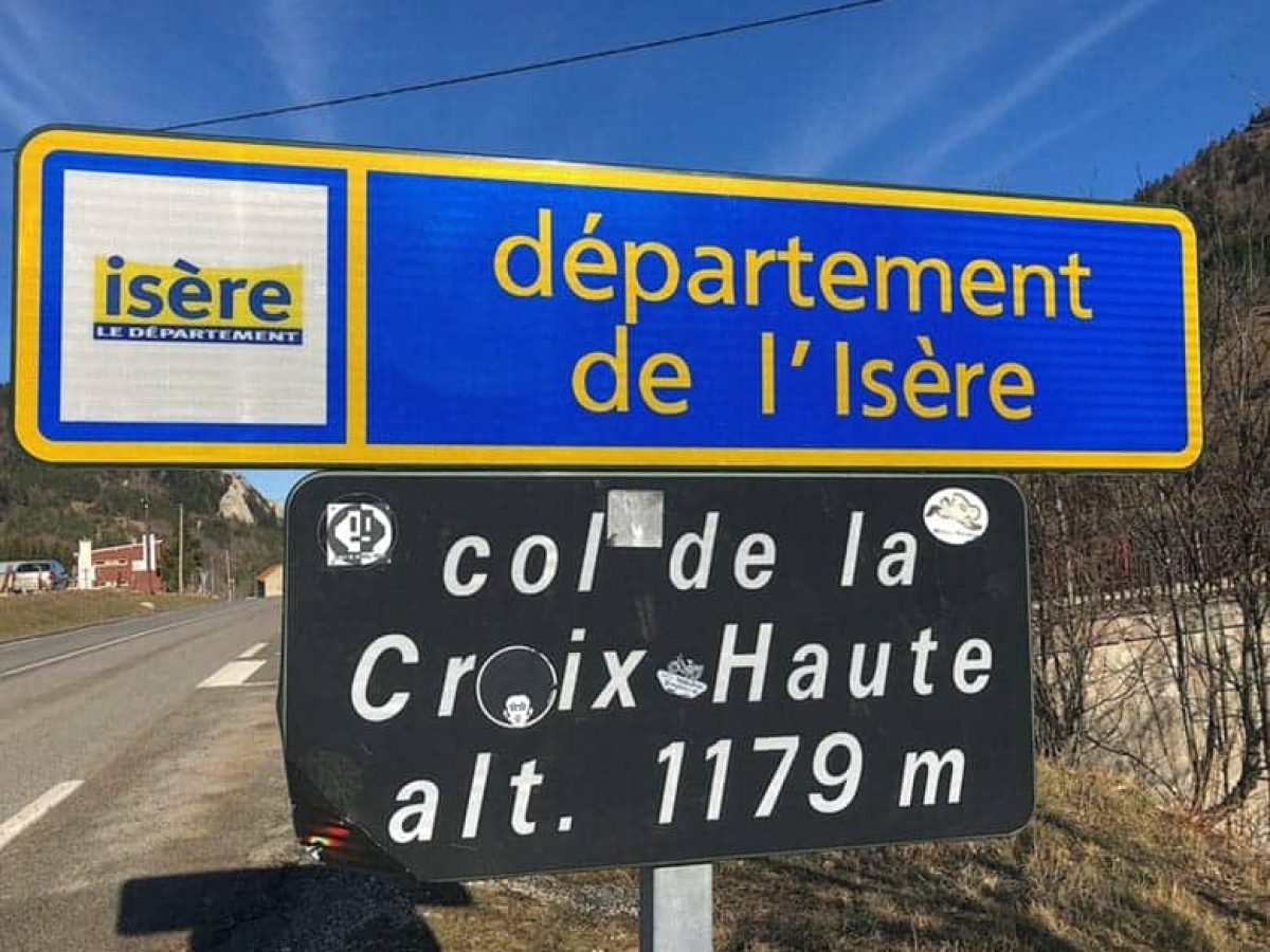 a-vendre-hotel-bar-restaurant-de-14-chambres-80-couverts-en-isere-11