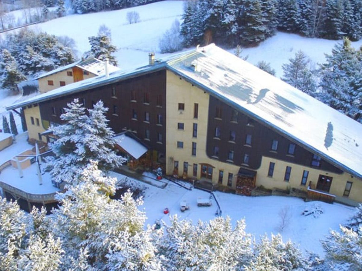 a-vendre-hotel-restaurant-3-de-29-chambres-proche-gap-entre-lac-et-station-de-montagne-dans-les-alpes-de-haute-provence-11