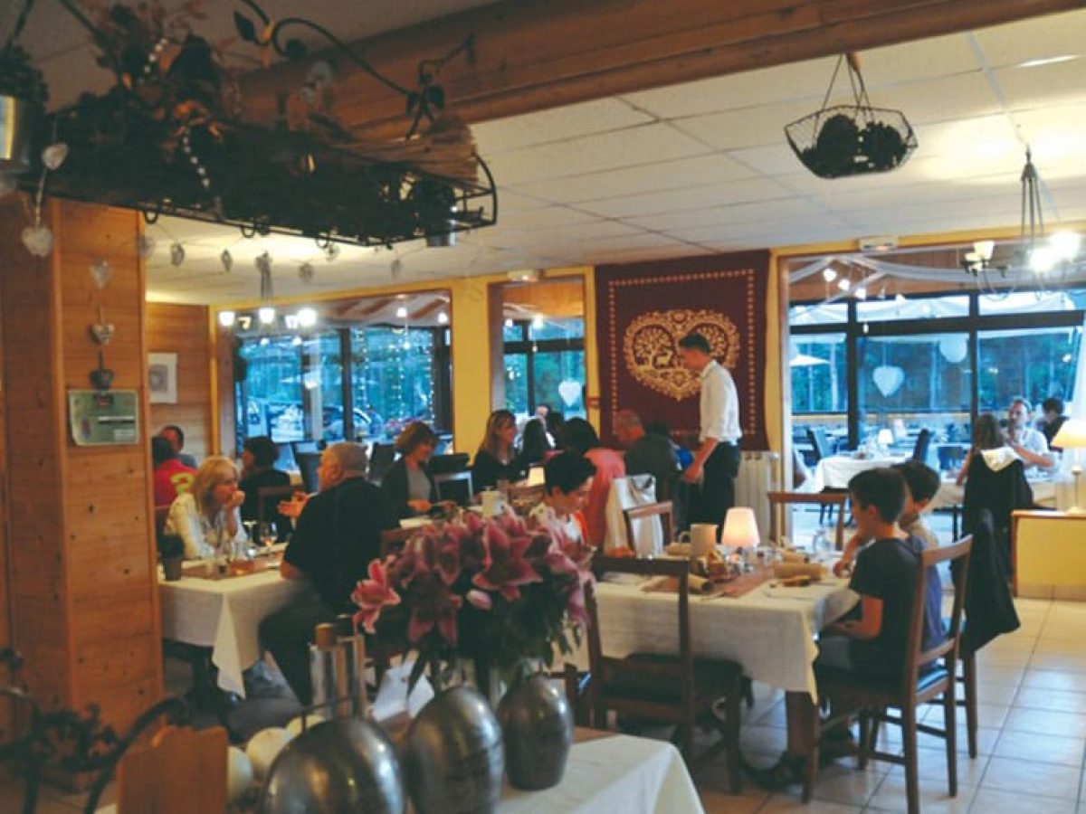 a-vendre-hotel-restaurant-3-de-29-chambres-proche-gap-entre-lac-et-station-de-montagne-dans-les-alpes-de-haute-provence-15