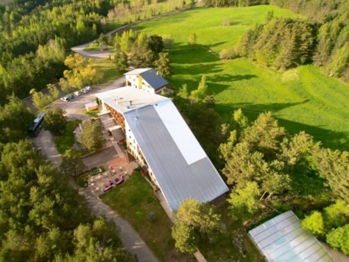 a-vendre-hotel-restaurant-3-de-29-chambres-proche-gap-entre-lac-et-station-de-montagne-dans-les-alpes-de-haute-provence-5