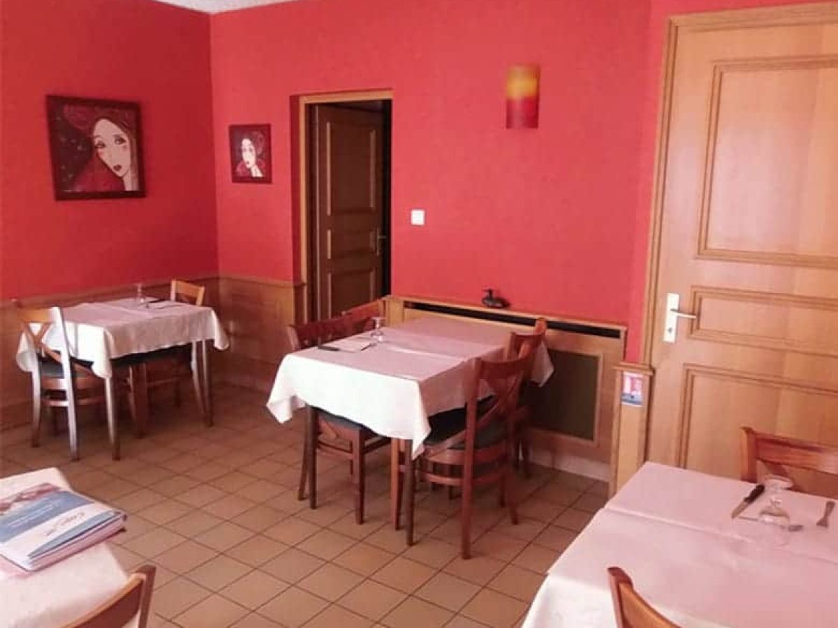 a-vendre-hotel-restaurant-bar-de-6-chambres-64-couverts-proche-de-brest-dans-le-finistere-9
