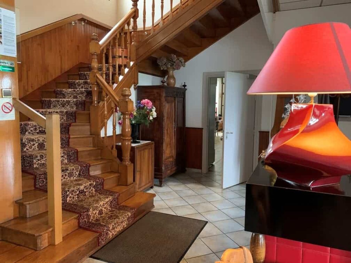 À vendre - Hôtel-Restaurant 2 étoiles de 16 chambres à Seilhac - Corrèze (19)