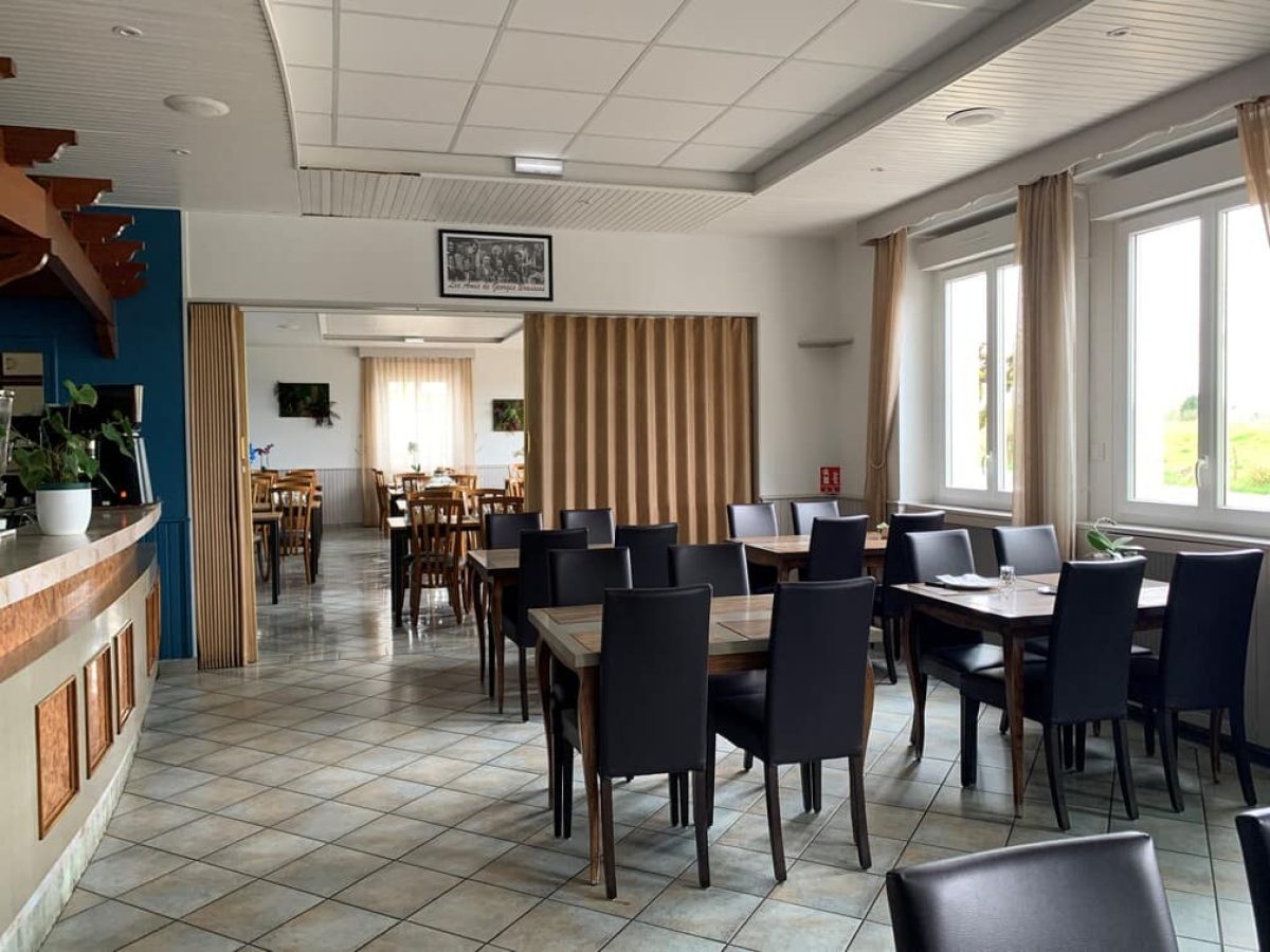 À vendre - Hôtel-Restaurant 2 étoiles de 16 chambres à Seilhac - Corrèze (19)