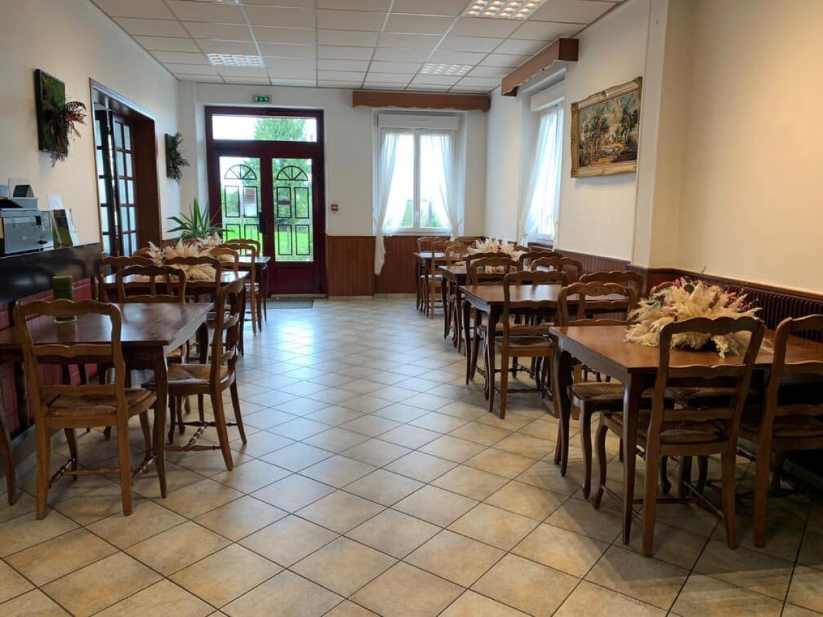 À vendre - Hôtel-Restaurant 2 étoiles de 16 chambres à Seilhac - Corrèze (19)