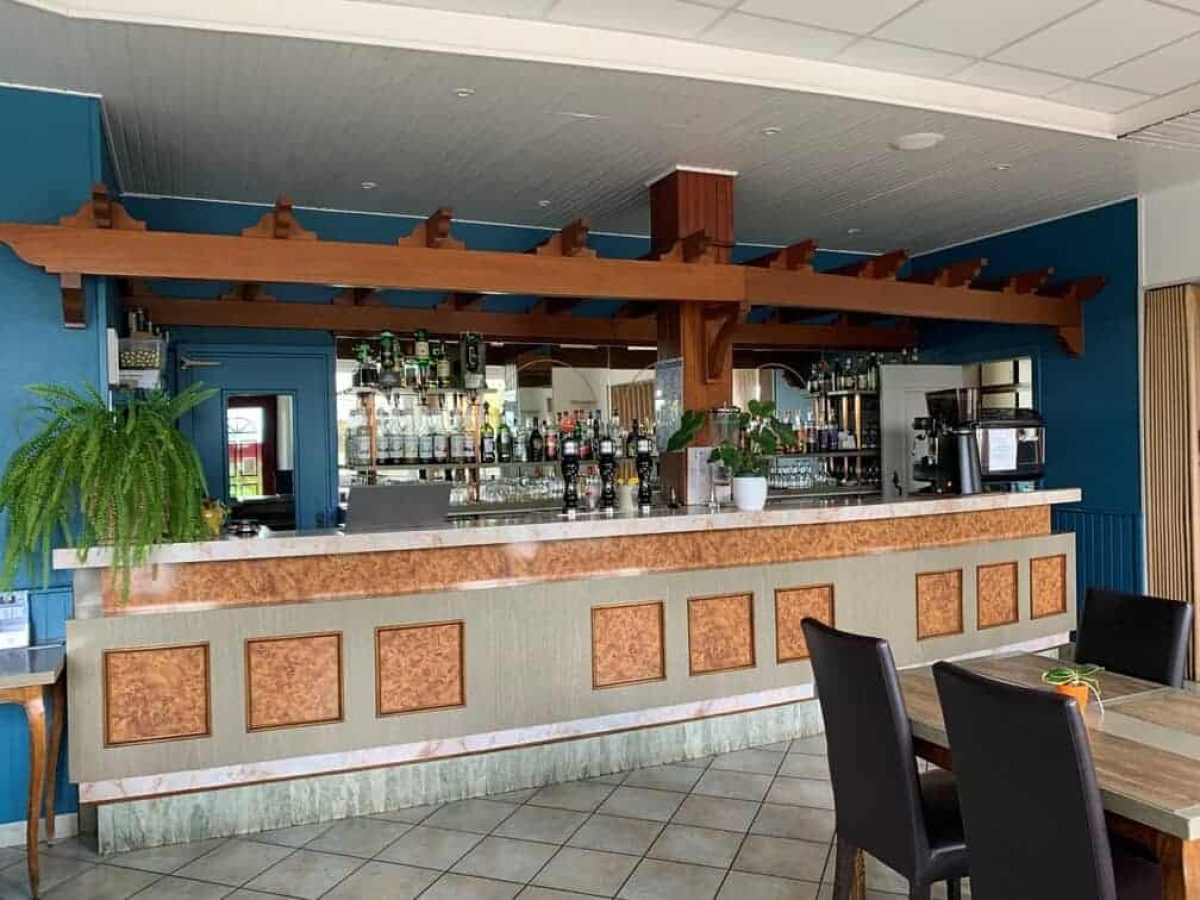 À vendre - Hôtel-Restaurant 2 étoiles de 16 chambres à Seilhac - Corrèze (19)