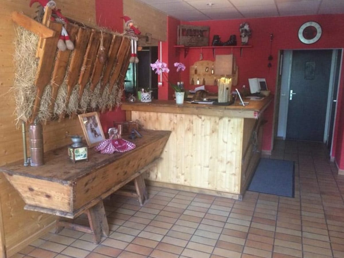 a-vendre-un-hotel-restaurant-de-14-chambres-45-couverts-a-allos-dans-les-alpes-de-haute-provence-17