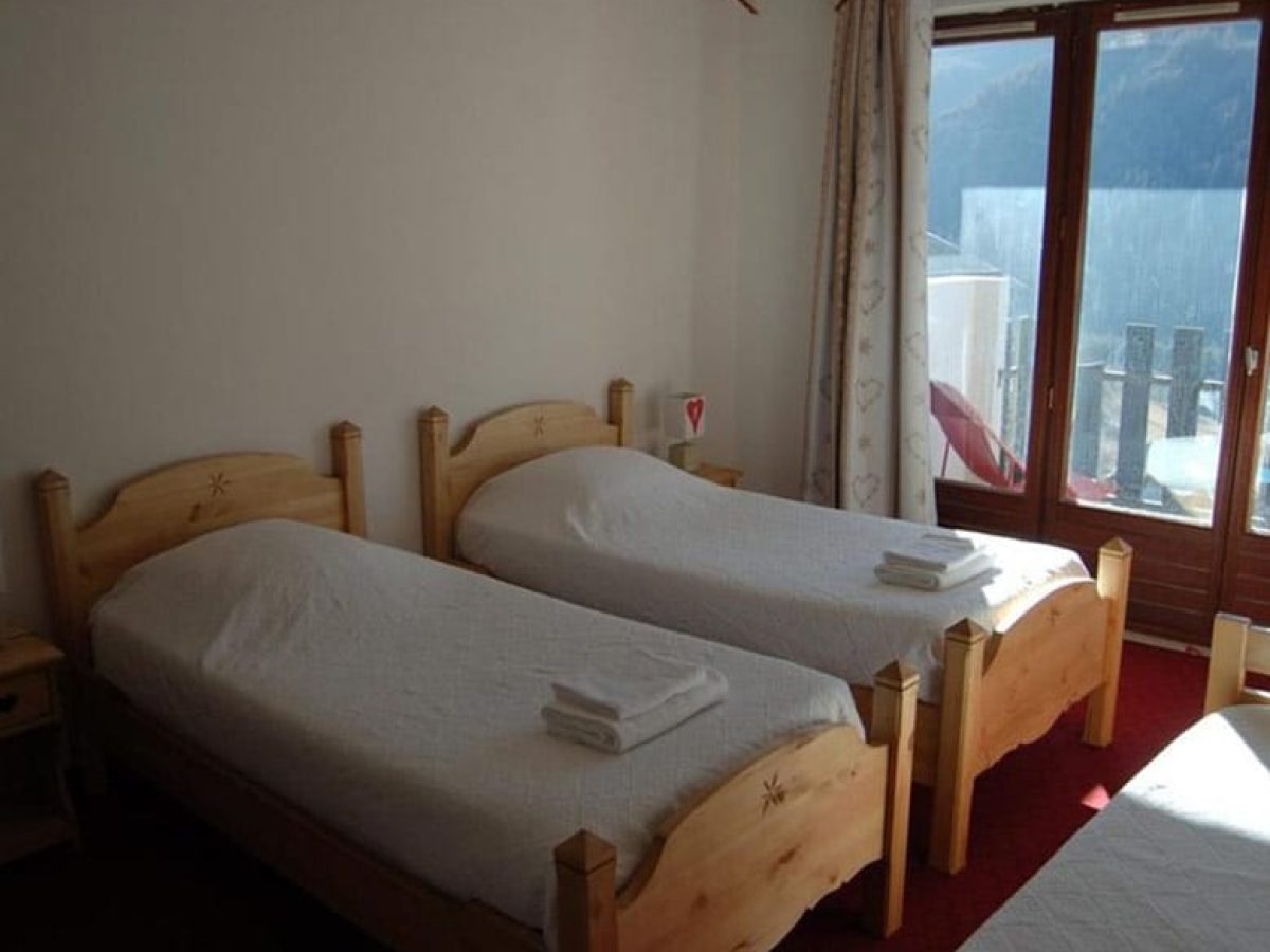 a-vendre-un-hotel-restaurant-de-14-chambres-45-couverts-a-allos-dans-les-alpes-de-haute-provence-7