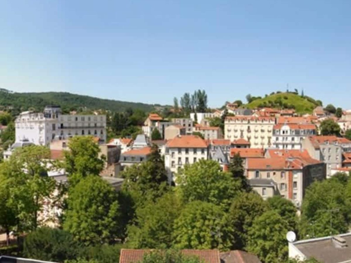 achat-dun-hotel-restaurant-3-etoiles-fonds-de-commerce-de-38-chambres-proche-de-clermont-ferrand-dans-le-puy-de-dome-13