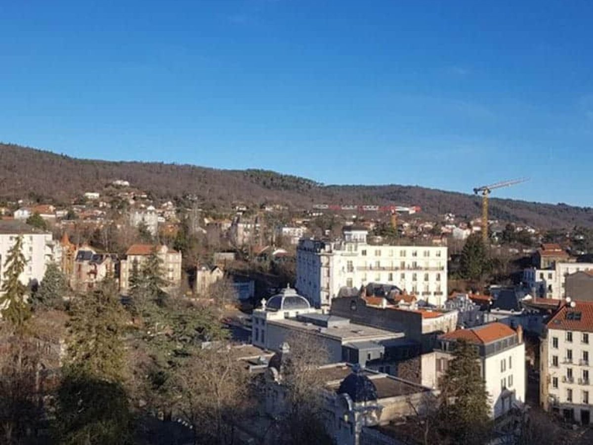 achat-dun-hotel-restaurant-3-etoiles-fonds-de-commerce-de-38-chambres-proche-de-clermont-ferrand-dans-le-puy-de-dome-17