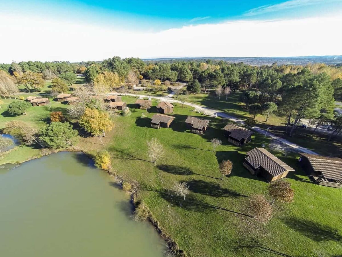 chalets-et-terrains-a-vendre-en-zone-boisee-et-champetre-a-lagorce-gironde-3