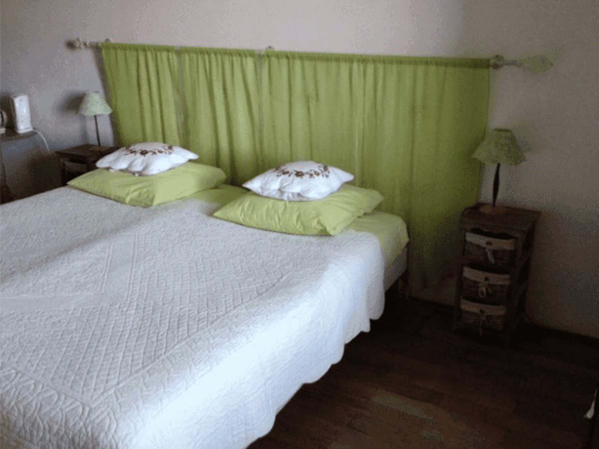 chambres-dhotes-et-gite-a-vendre-proche-de-manosque-dans-les-alpes-de-haute-provence-5