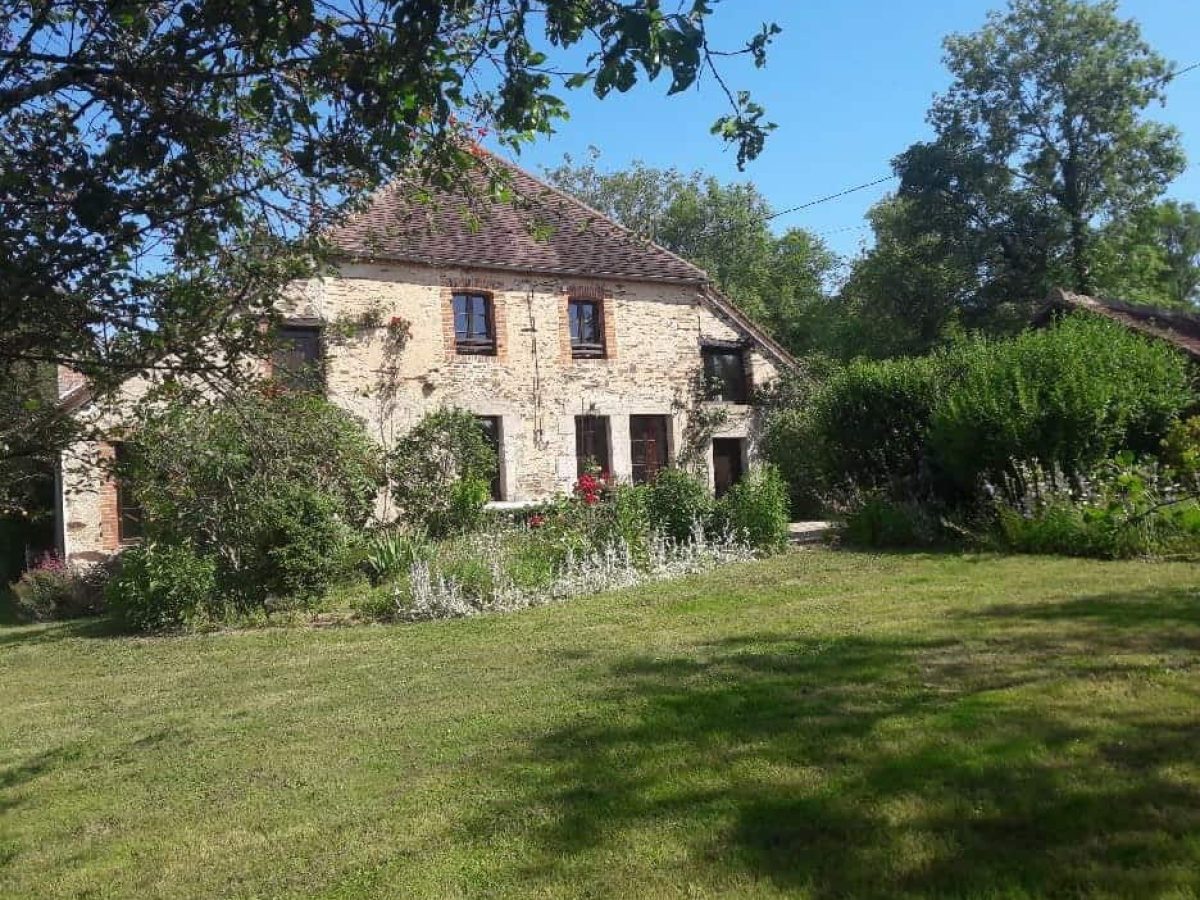 ensemble-de-gites-a-vendre-dans-la-creuse-1
