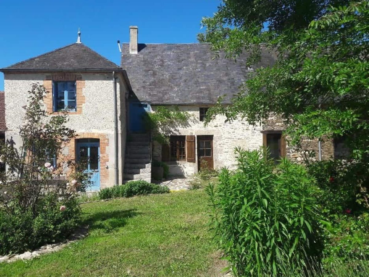 ensemble-de-gites-a-vendre-dans-la-creuse-7