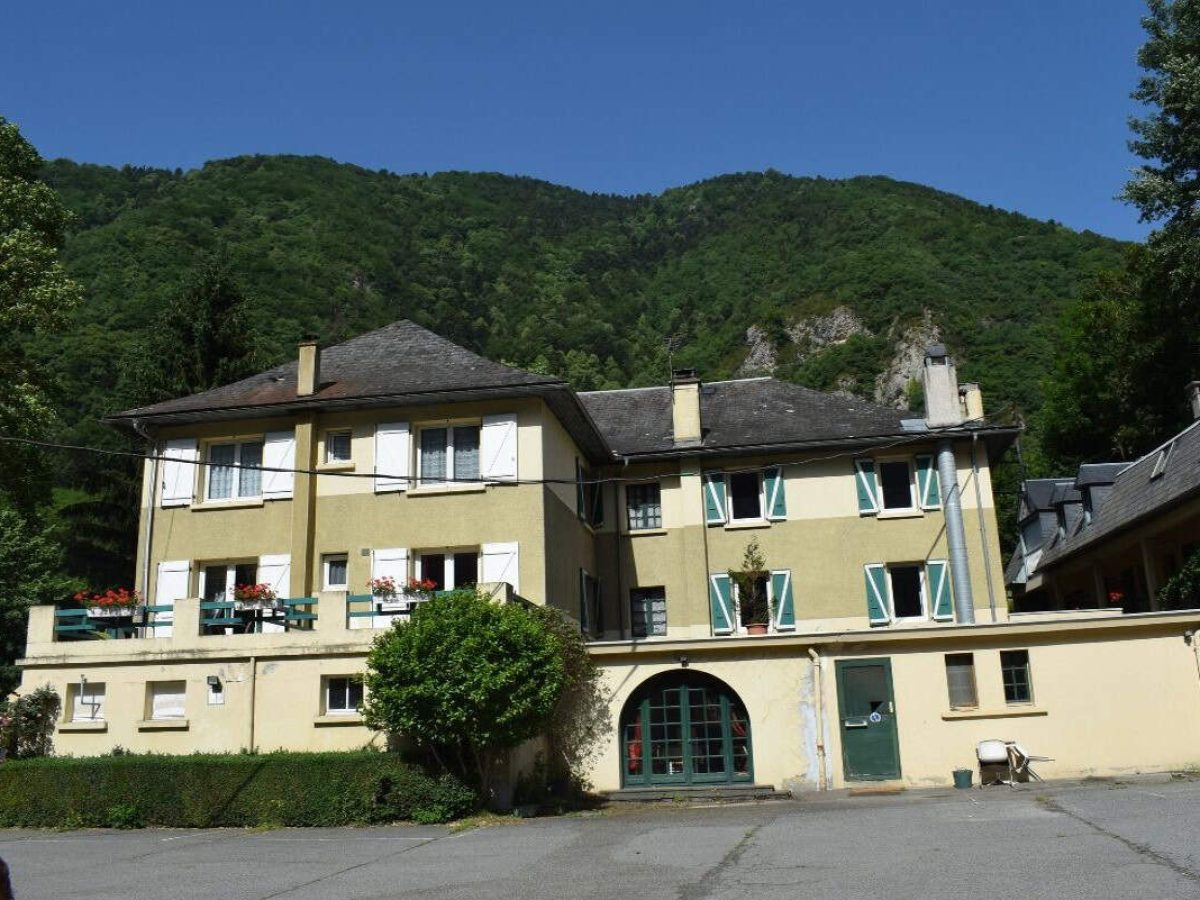 ensemble-immobilier-a-vendre-dans-les-hautes-pyrenees-02