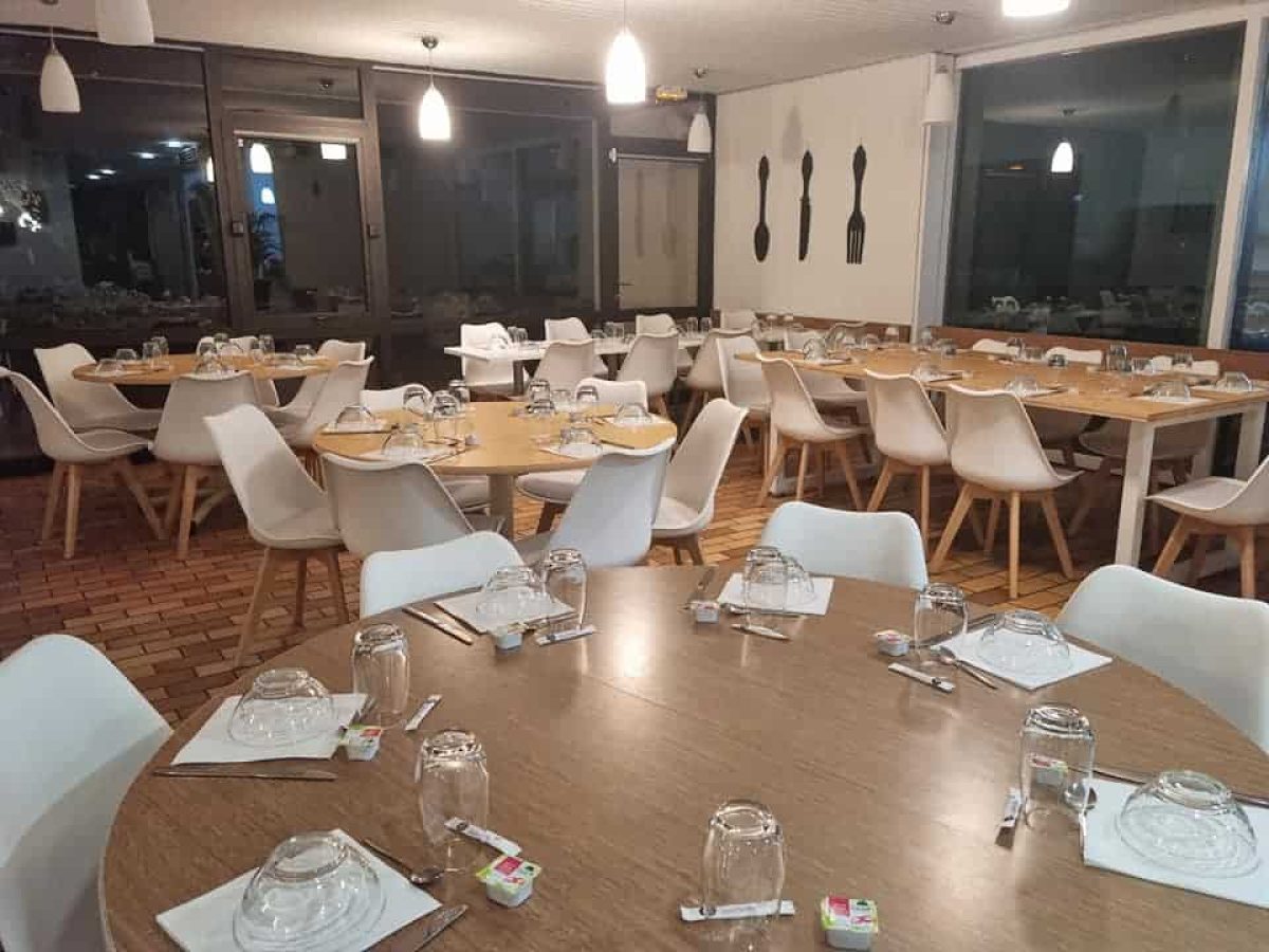 Location Gérance – Hôtel Restaurant de 37 chambres et 120 couverts à Égletons – Corrèze (19)