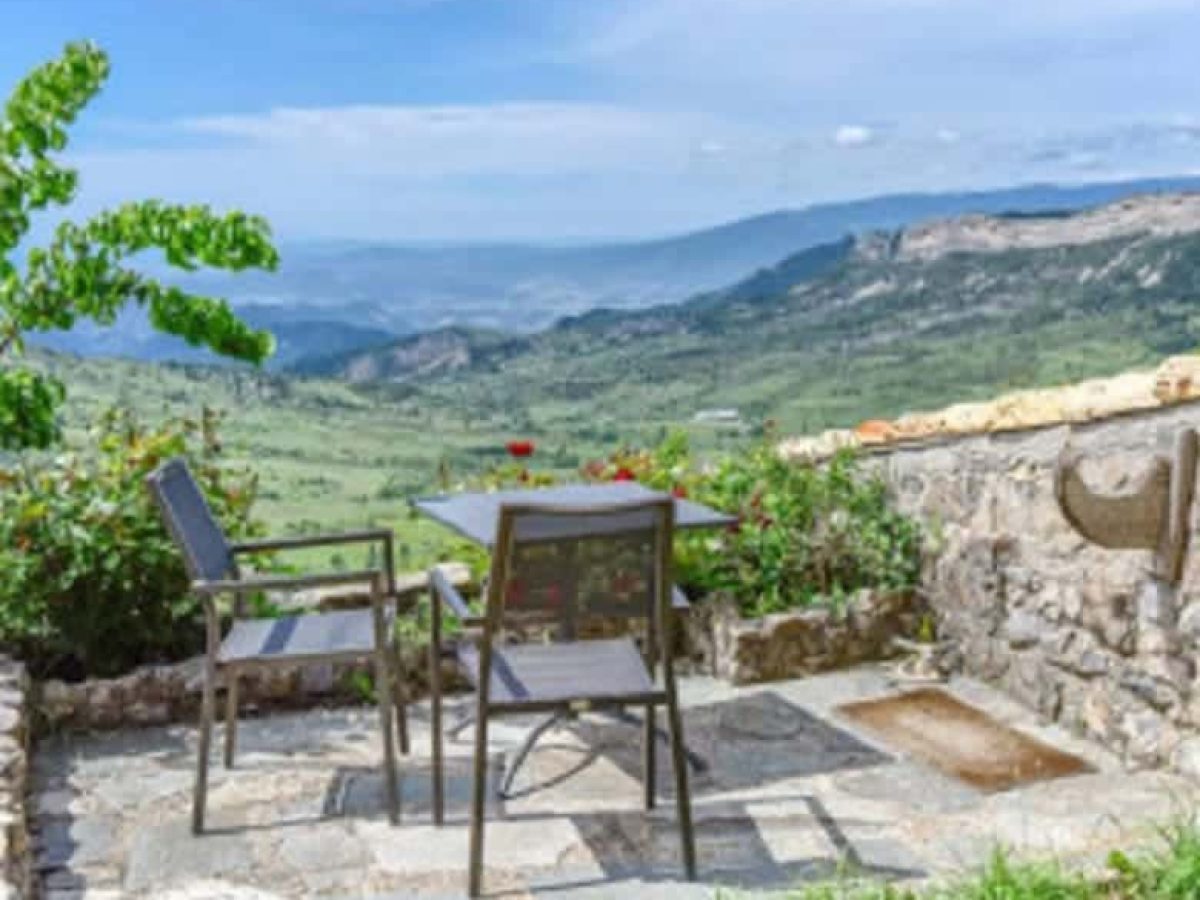 gites-ou-chambres-dhotes-a-vendre-proche-sisteron-dans-les-alpes-de-haute-provence-16-chambres-13