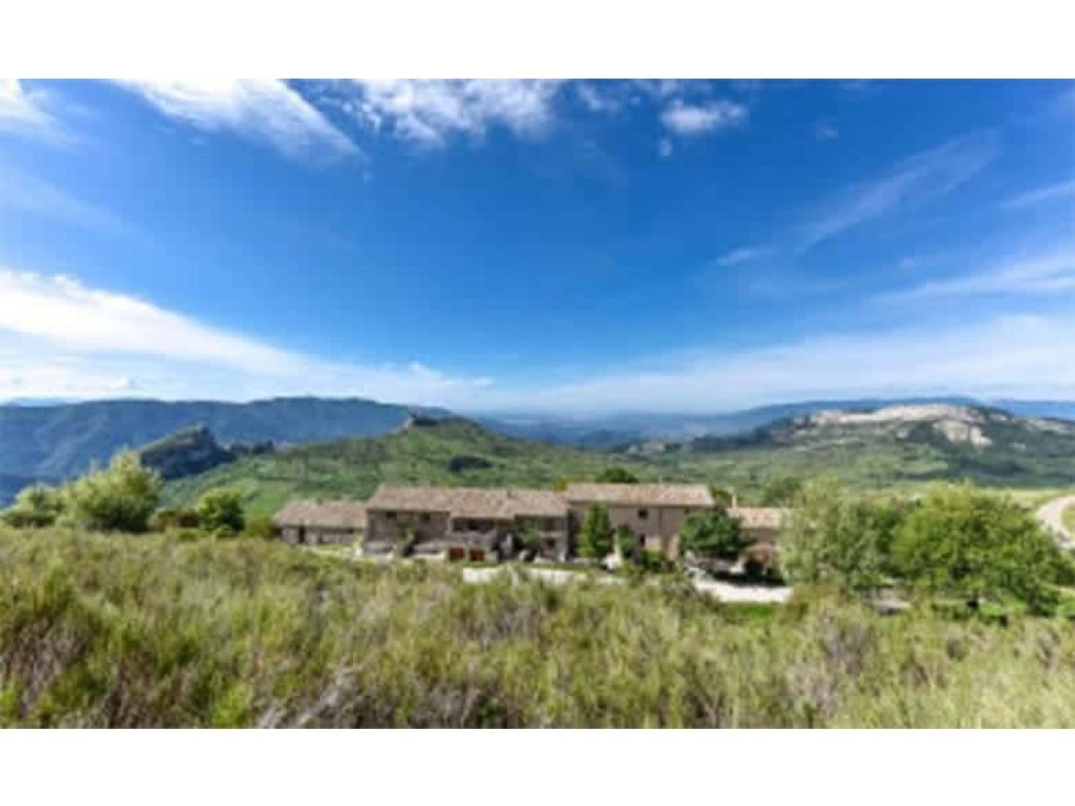 gites-ou-chambres-dhotes-a-vendre-proche-sisteron-dans-les-alpes-de-haute-provence-16-chambres-15