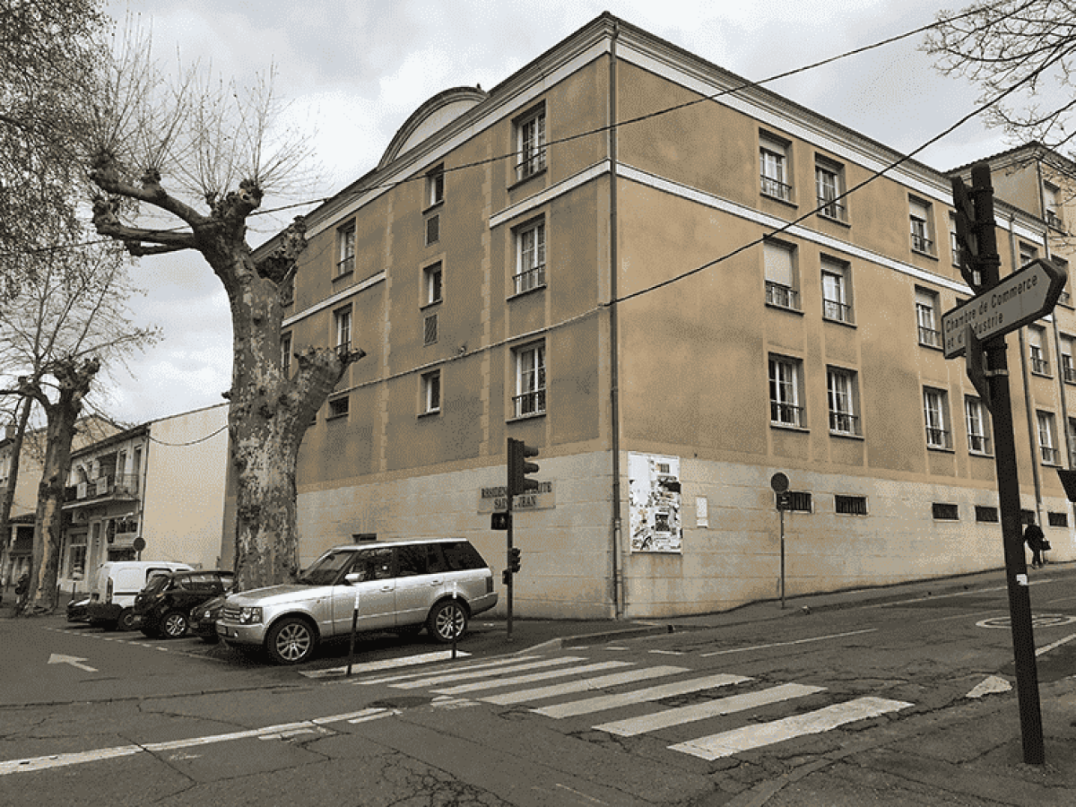 hotel-a-renover-a-vendre-de-4-800-m2-a-agen-lot-et-garonne-5