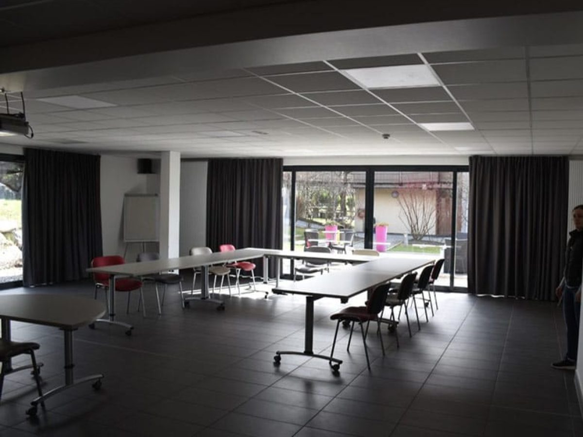 hotel-restaurant-3-de-16-chambres-45-couverts-murs-et-fonds-a-vendre-a-passy-en-haute-savoie-3