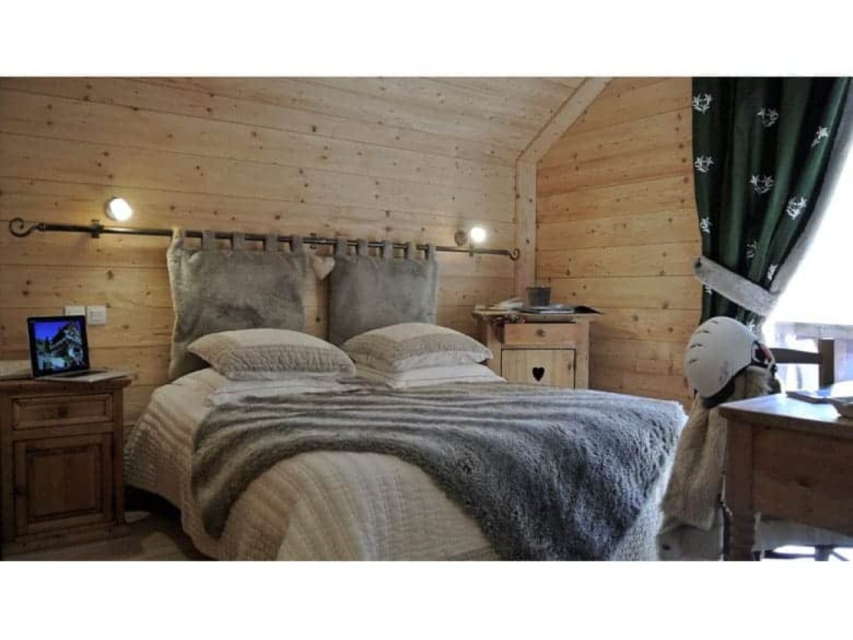 hotel-restaurant-3-etoiles-a-vendre-de-26-chambres-en-savoie-13